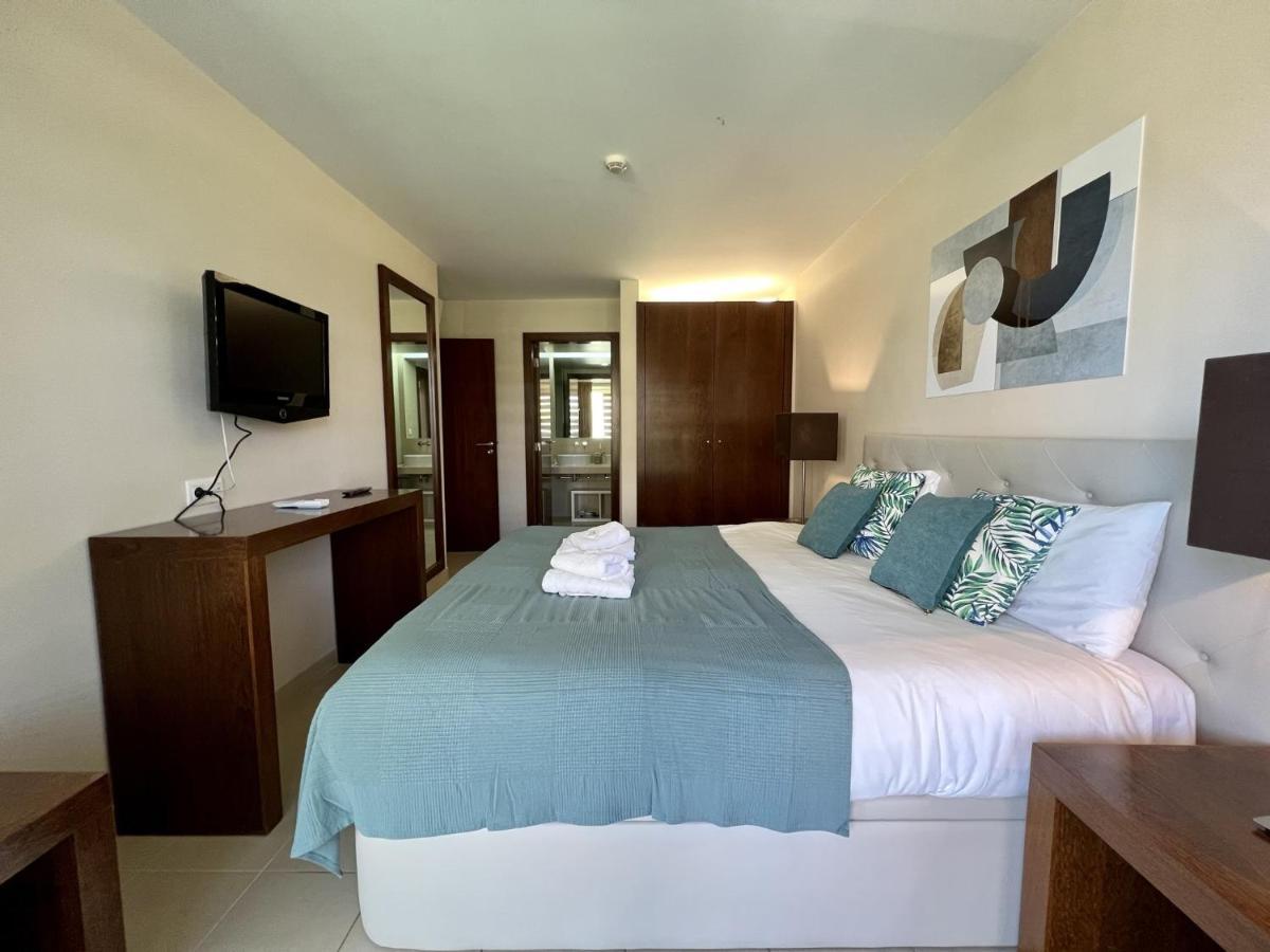 Apartment Albufeira Salgados Premium 1 With Pool By Homing